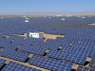 特变电工(600089) 个股点评:主力实力强大(05\/