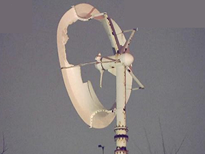 日本福冈市风力发电用风车损坏