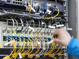 利市光电空芯光纤再中一标敞开商业化使用新篇章