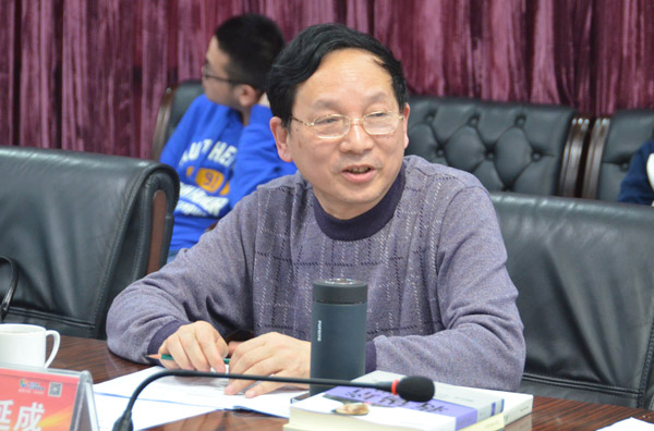 江苏省光电线缆商会秘书长韩延成在会上表示大力支持本届赛事 江苏省光电线缆商会秘书长韩延成在会上表示大力支持本届赛事