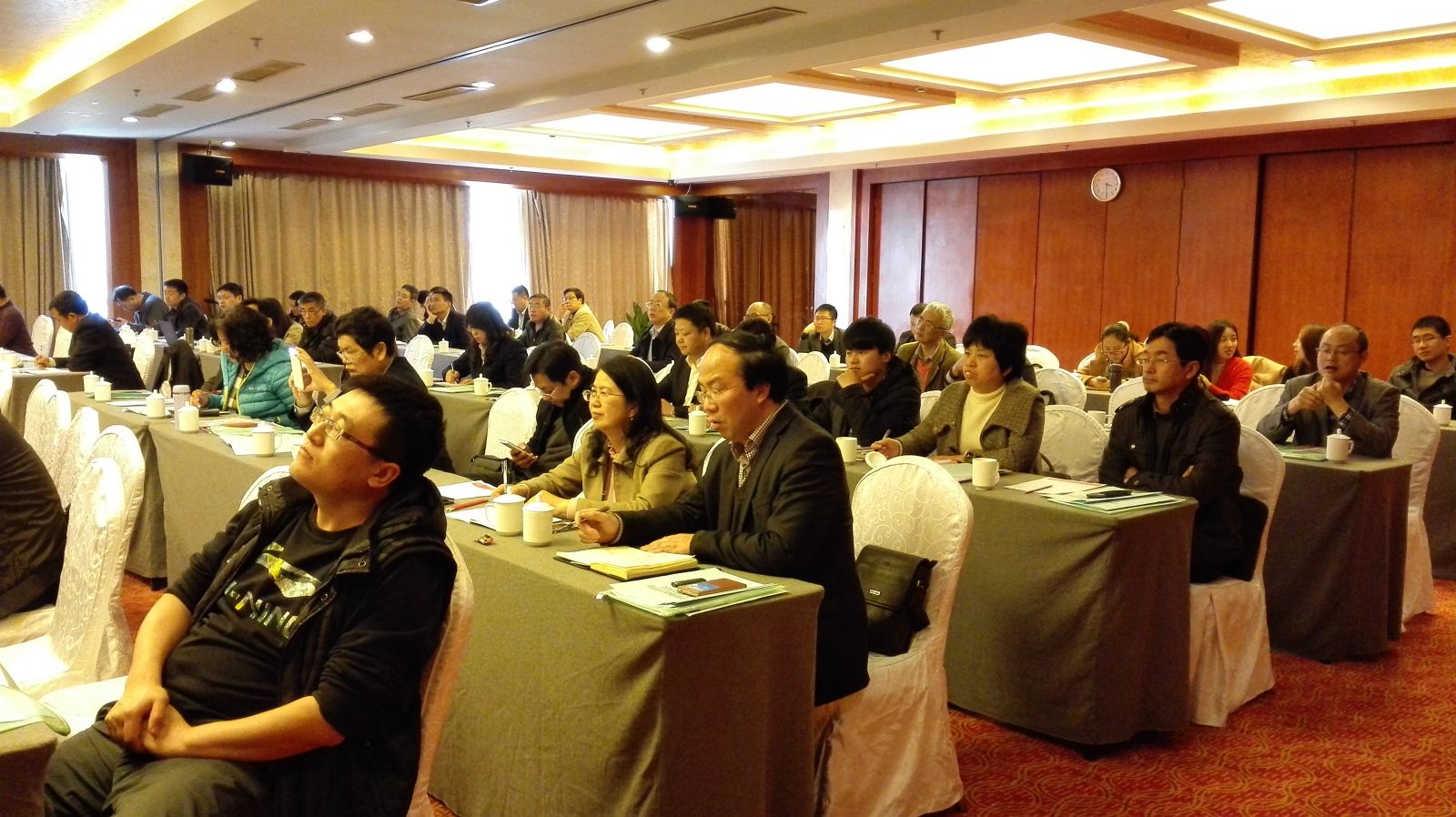 全国电线电缆标准化技术委员会在上海召开