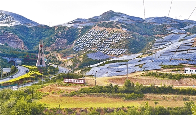 河北平山县20兆瓦太阳能光伏电站发电成功