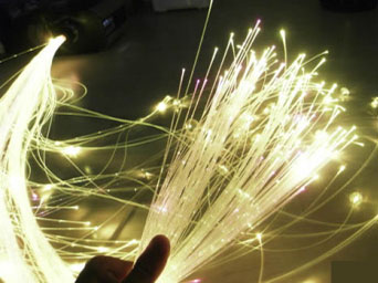 河南实现光纤网络全覆盖有望缩小城乡鸿沟 河南实现光纤网络全覆盖有望缩小城乡鸿沟