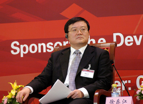 原宝钢集团董事长徐乐江就任工信部副部长