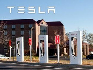 特斯拉超级充电站全球累计数量已经突破1万个 特斯拉超级充电站全球累计数量已经突破1万个
