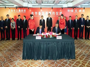 特斯拉正式落户上海 规划年生产50万辆纯电动汽车 特斯拉正式落户上海 规划年生产50万辆纯电动汽车