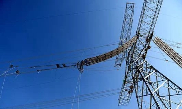 ������Ȫ�ظ�ѹ��Ŀ