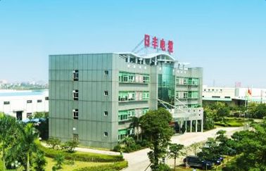 �շ�ɷݣ�����������ߵ���������н�ǿ����