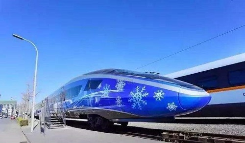 京张高铁全线送电 预计2019年底全线通车 京张高铁全线送电 预计2019年底全线通车
