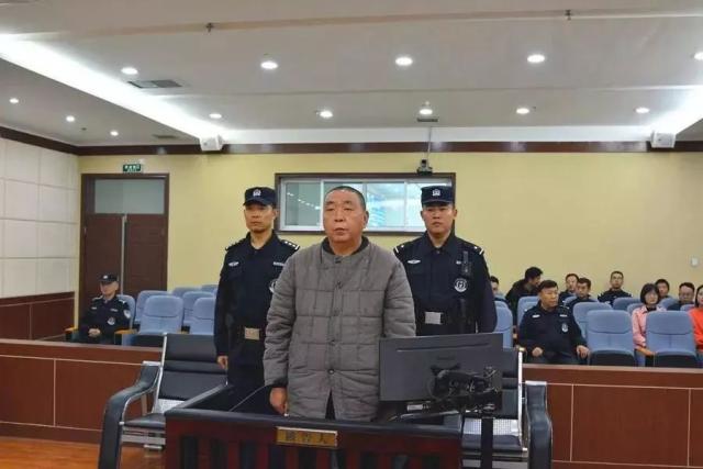 受贿三千余万 酒泉钢铁原董事长冯杰一审被判13年 受贿三千余万 酒泉钢铁原董事长冯杰一审被判13年