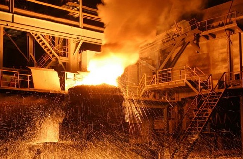 美国钢铁企业遭遇10年来最严重的衰退