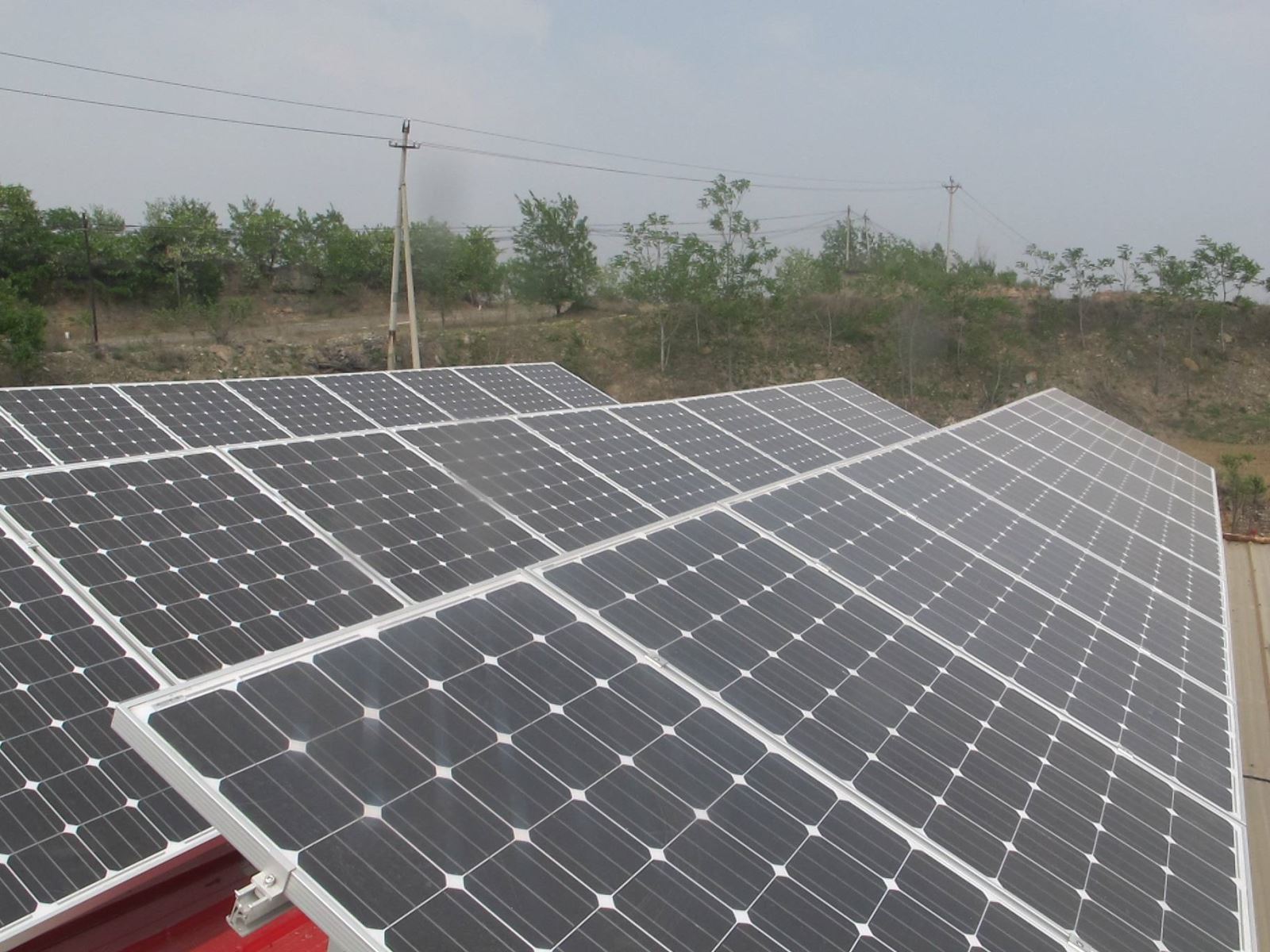 4月份我国23省区新增户用光伏装机总容量达305.25MW 4月份我国23省区新增户用光伏装机总容量达305.25MW