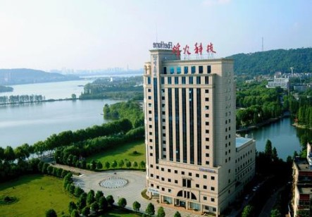 华西证券:烽火通信疫情影响业务收缩 华西证券:烽火通信疫情影响业务收缩