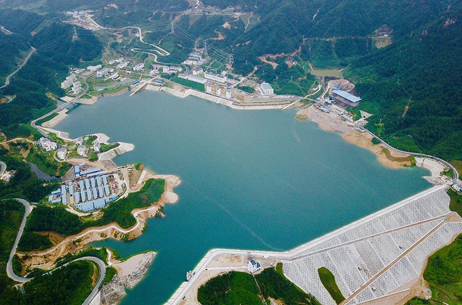 中国最大抽水蓄能电站机组全部并网发电