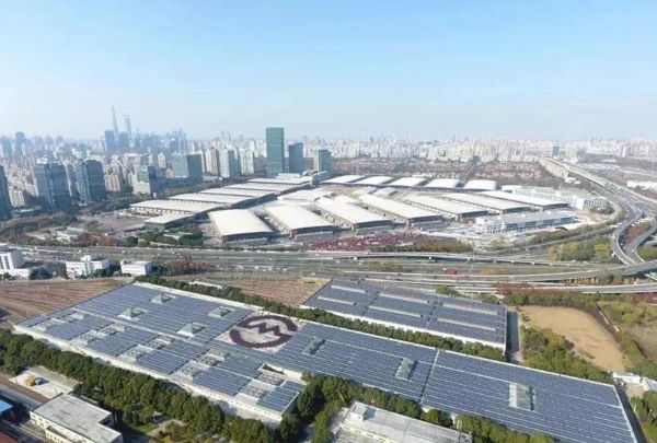 龙阳路光伏电站全貌 龙阳路光伏电站全貌