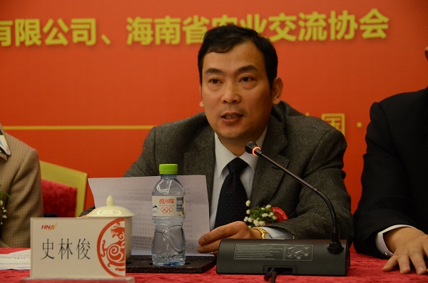 海口无锡商会成立 蒋锡培当选名誉会长